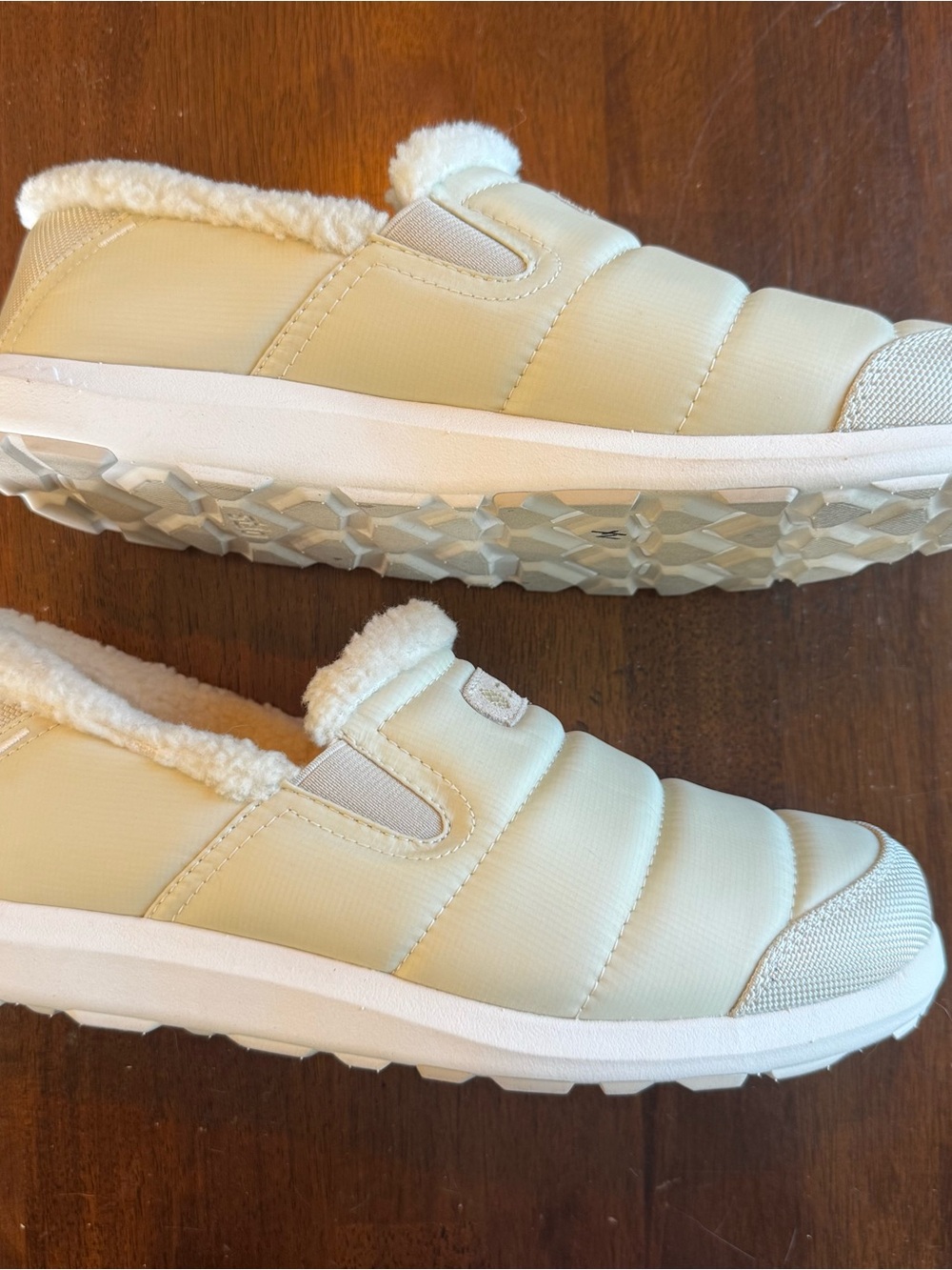 Stio Women's Cream Slip-On Puffer Mule